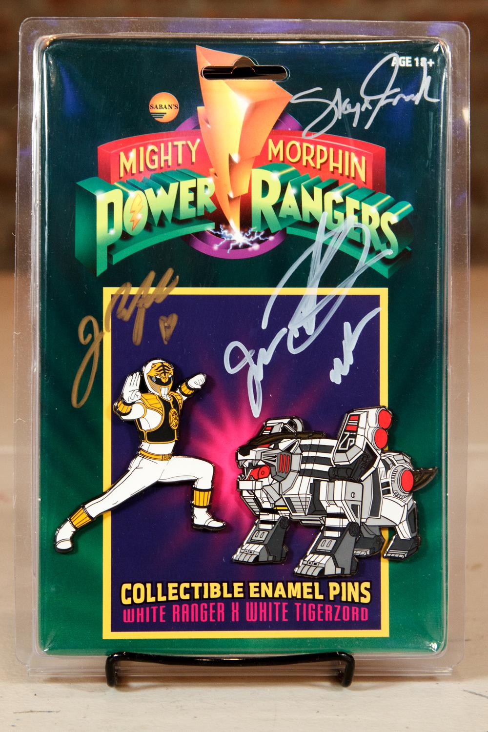 Power Rangers White Ranger X White Tigerzord Pin Set SIGNED by Jason David Frank & Jenna Frank & Skye Frank