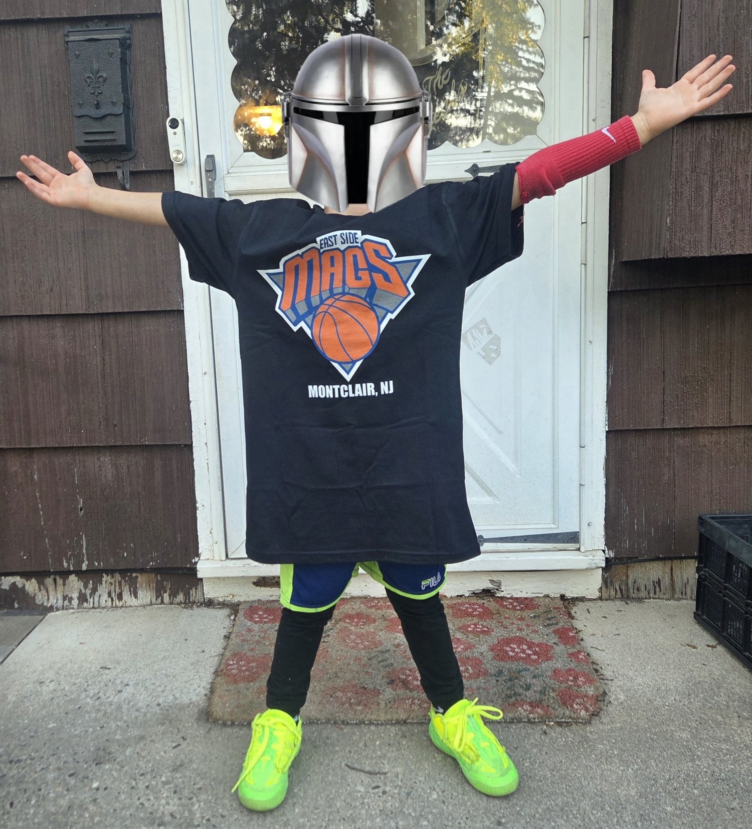 ESM x NYK t-shirt size 2XL